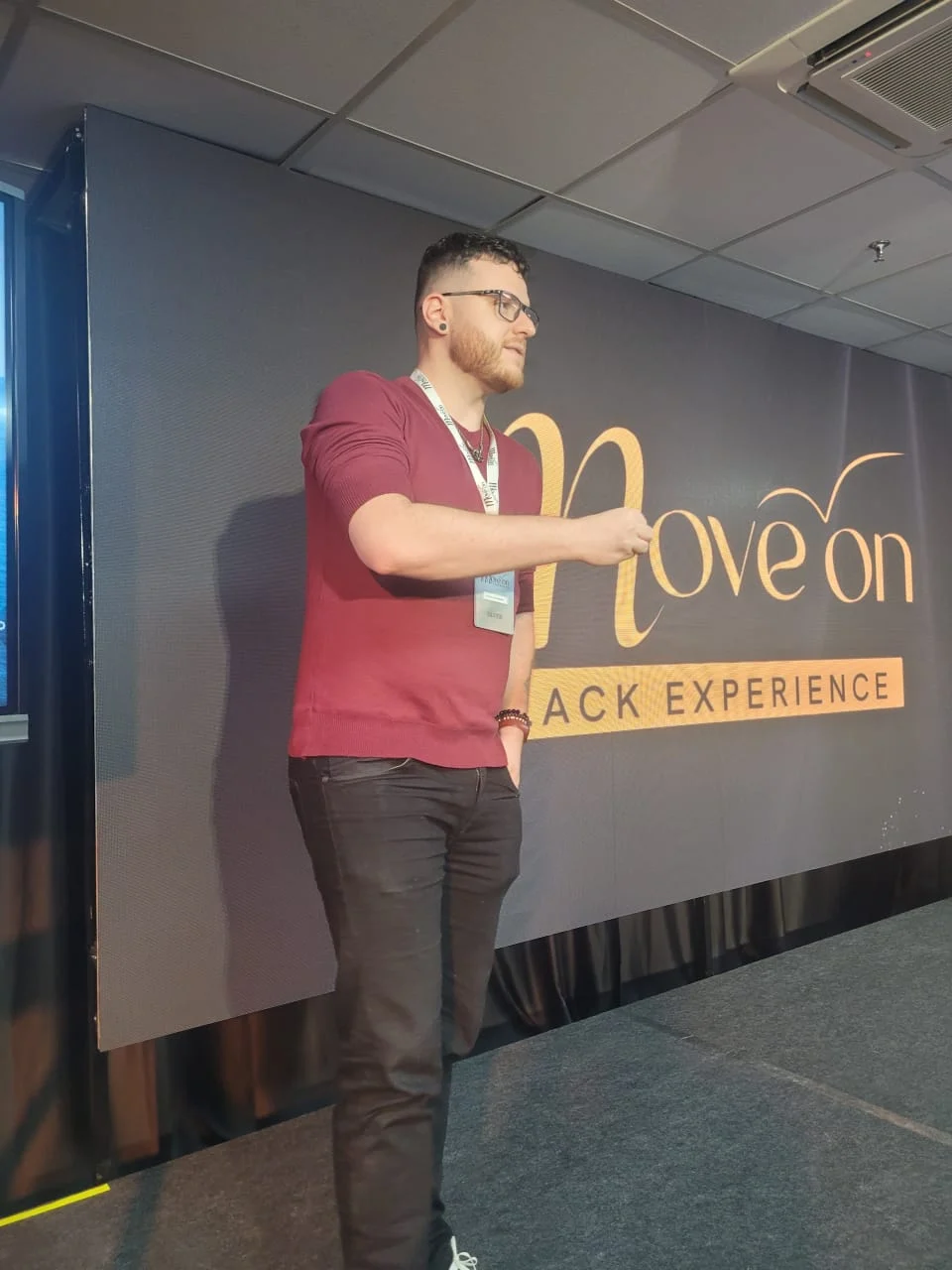 Guilherme Carvalho, criador do Método Florescer, escola de inglês online que atende Indaiatuba